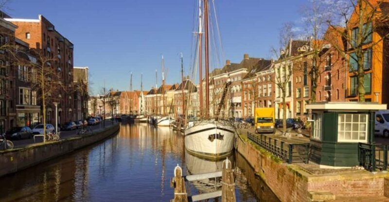 Groningen: Private custom tour with a local guide - A Deep Dive into the Groningen Private Tour