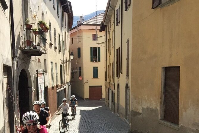 Group Bike Tour: Onno & Ghisallino (E-bikes and Road bikes) - Why This Tour Works Well for Travelers
