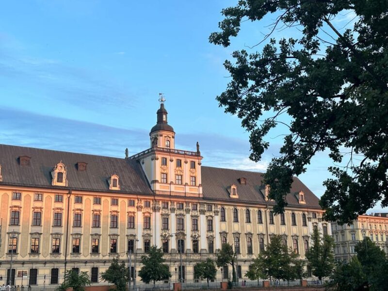 Group city tour (walking tour) through Wroclaw in German - Exploring Wroclaw in Depth: What This Tour Offers