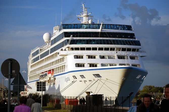 Group Driving Tour 1 to 6 people. Berlin Shore Excursion incl pick-up at Port - Who Will Love This Tour?
