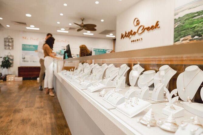 Group Live Pearl Harvest Experience - Perth - FAQs About the Live Pearl Harvest Experience