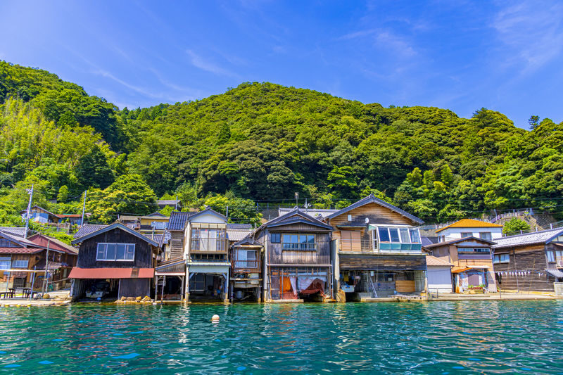 Group of 1 Possible: One-Day Tour to Japan Seas Kyoto Amanohashidate, Ine Boathouse, and Miyama Thatched Village | Superb View Amanohashidate, 100-Year Boathouse Scenery, Miyama Town Thatched Roof Panorama | Limited to Round Trip from Osaka - Miyama’s thatched roofs and mountain setting