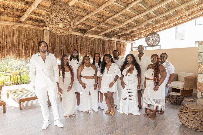 Group Photoshoot at Your Villa or the Beach in Tulum - Key Points