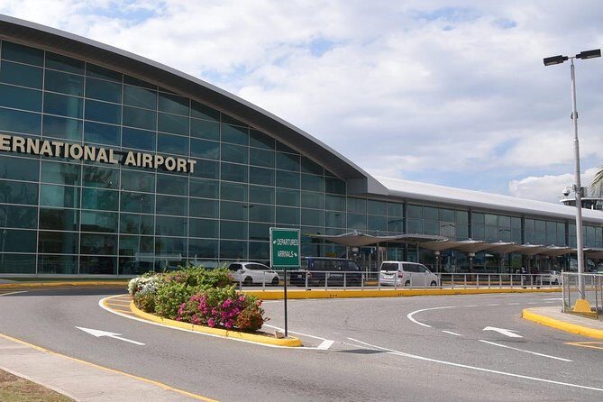 Group Private Kingston Airport Transfers (10 - 15 Persons) - The Value and Cost Analysis