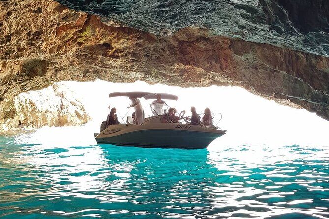 Group tour : Blue Cave boat tour 3 hours experience package - Whom this tour suits best
