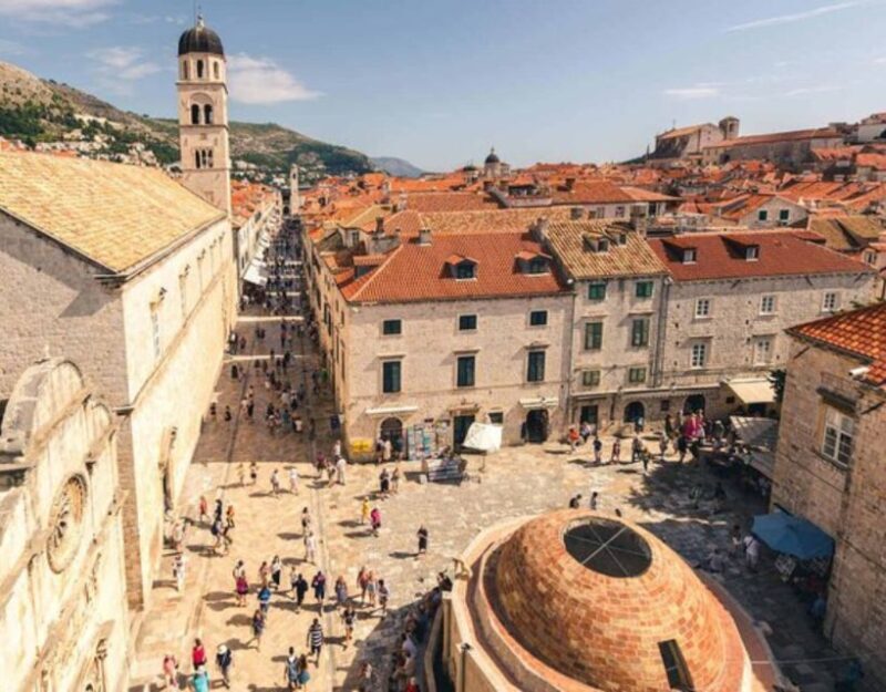 Group tour: Dubrovnik Walking Tour (1h duration, 9:30am, 6pm - Key Points