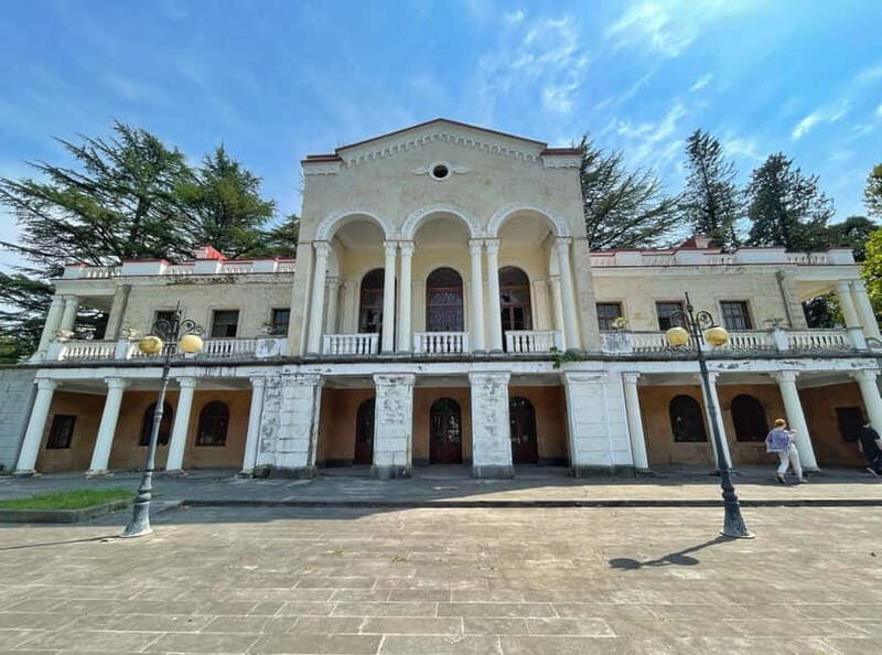 Group tour from Batumi to Kutaisi and Tskaltubo - The Sum Up