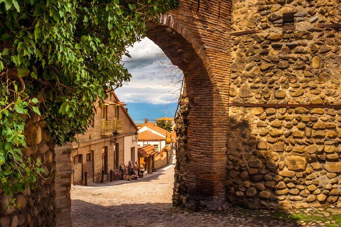 Group Tour from Tbilisi: Sighnaghi, Bodbe & 8 Wine Tastings - FAQ