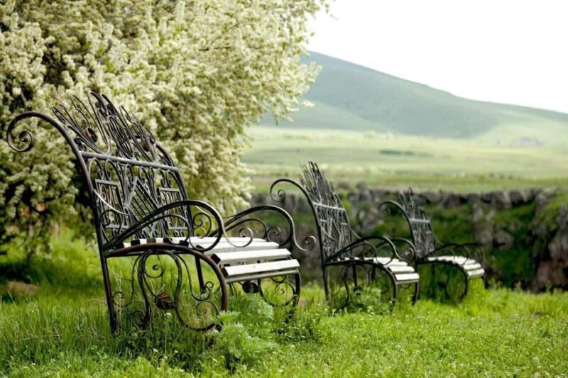 Group Tour: Hovhannavank, Saghmosavank & Chocolate House - Key Points