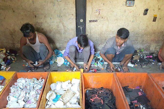 Group Tour of Dharavi Slum walk with local Guide - Who Should Take This Tour?