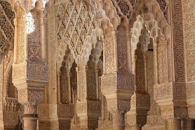 Group tour: the Alhambra of Granada - A Closer Look at What the Tour Offers