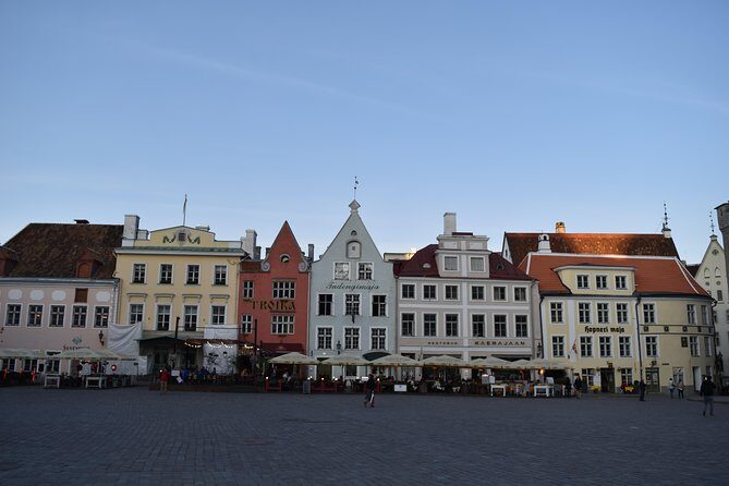 Group walking tour in Tallinn Old Town - Who Should Consider This Tour?