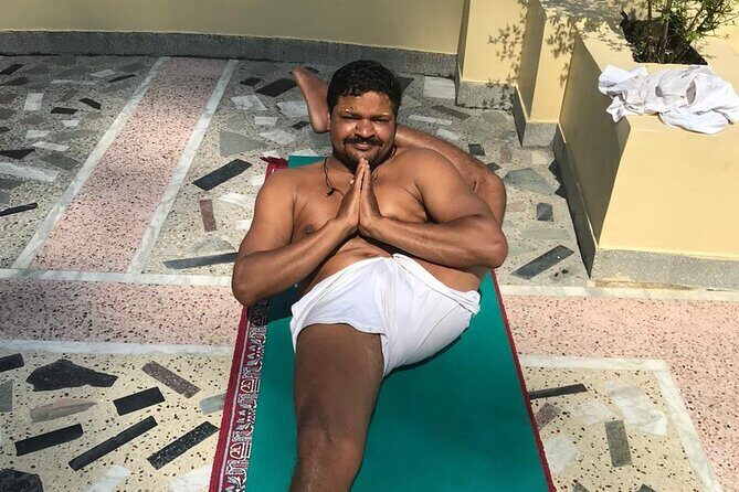 Group Yoga Class with Siddharth from Beginner to Advance - FAQs