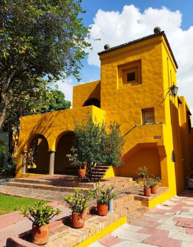 Guadalajara: Architecture of Luis Barragan and Street Food - A Detailed Look at the Experience
