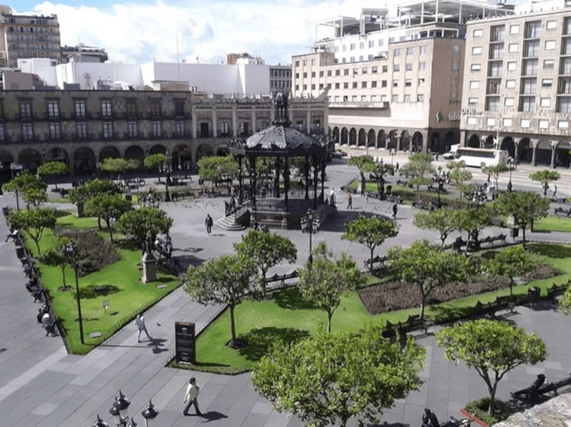 Guadalajara : Must-See Sites Walking Tour With A Guide - A Deep Dive into the Guadalajara Walking Tour