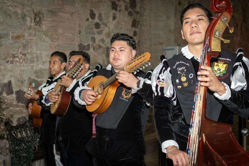Guanajuato: Night Walk with the Estudiantina - Walking Through Guanajuato’s Night