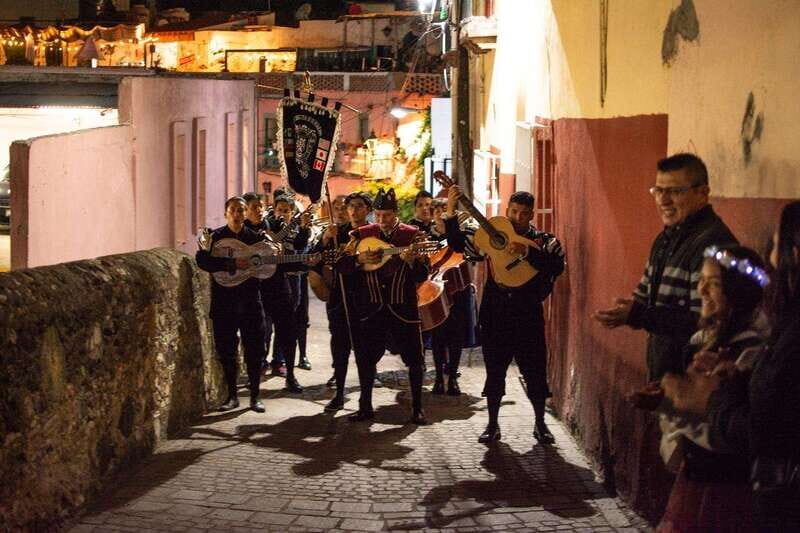 Guanajuato: Night Walk with the Estudiantina - FAQ