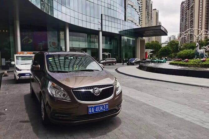 Guangzhou Downtown Hotel - Baiyun Airport OneWay Private Transfer - Why Choose This Transfer?