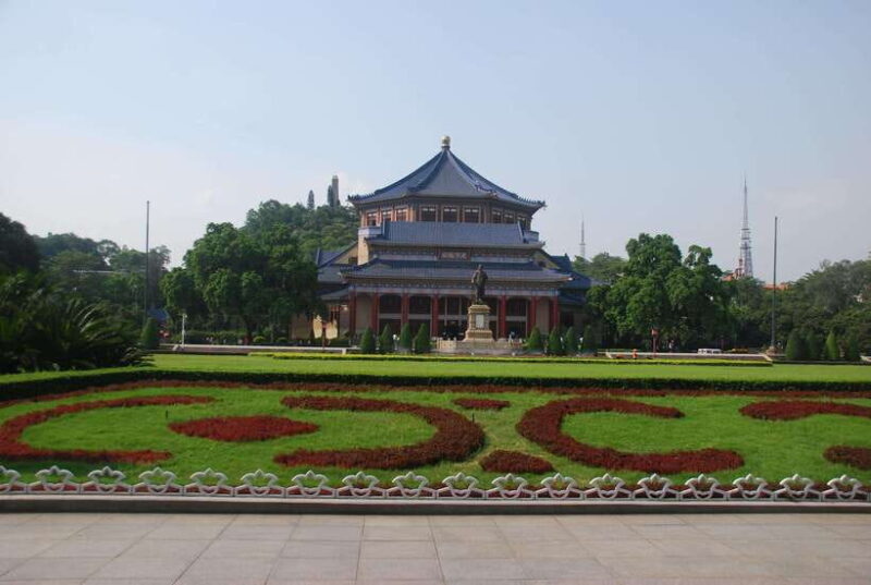 Guangzhou: Full-Day Guided City Tour with Baiyun Mountain - Experience the Best of Guangzhou in a Day: Full-Day Guided Tour with Baiyun Mountain