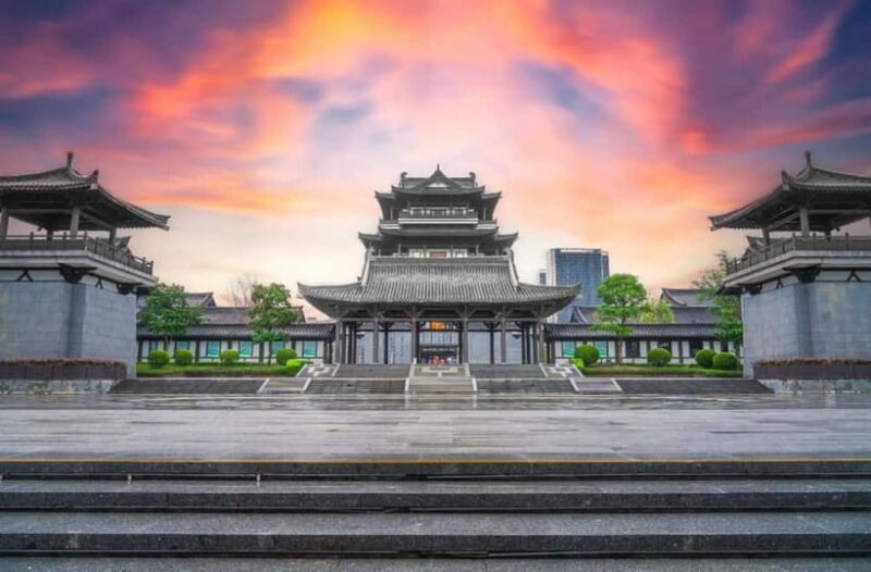 GuangzhouNew Cultural Landmark Ticket -Explore Tang Style - A Cultural Escape in the Heart of Guangzhou: Exploring the New Guangzhou Cultural Center