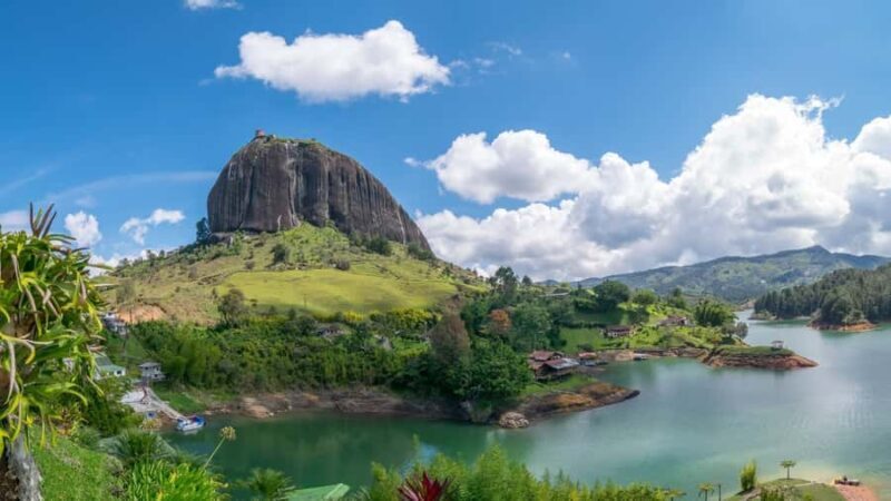 Guatape and El Peñol Rock Tour: Private or Shared - Authentic Moments and Personal Touches