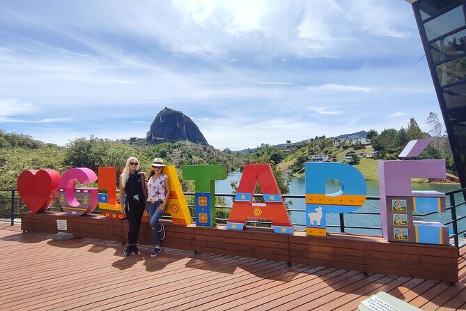 Guatapé and the rock Full Day Private Tour - Authentic Experiences and What Travelers Say