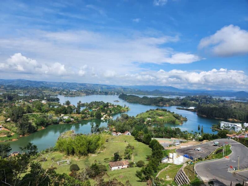 Guatape Coffee Villa including Rock Town & Waterfall - Key Points