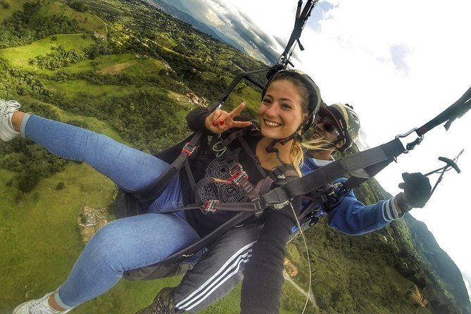 Guatape & Paragliding & El Peñol Rock & Quaint Town From Medellin - Why This Tour Offers Value and Authenticity