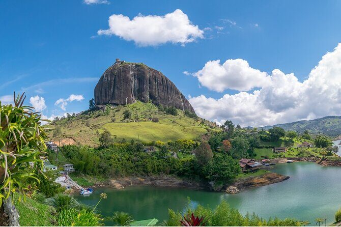 Guatape Private Tour with Helicopter Ride from Medellin - Who Is This Tour Best For?