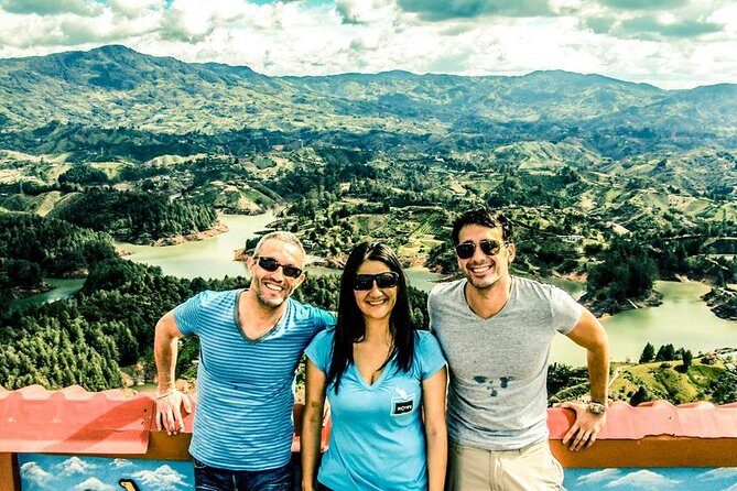 Guatape Town, Coffee farm and the Rock - Key Points