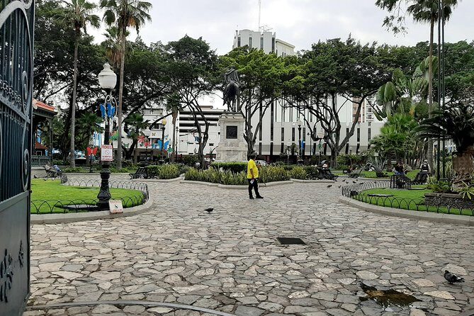 Guayaquil City Tour Including the Light House of Cerro Santa Ana - Frequently Asked Questions