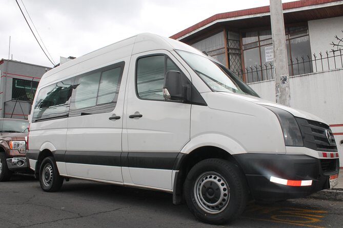 Guayaquil PRIVATE Departure Transfer from Hotels to the Airport. - FAQ