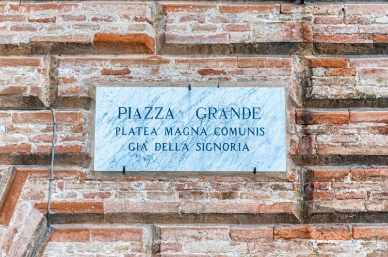 Gubbio: Old Town Guided Walking Tour with Piazza Grande - What Some Travelers Say