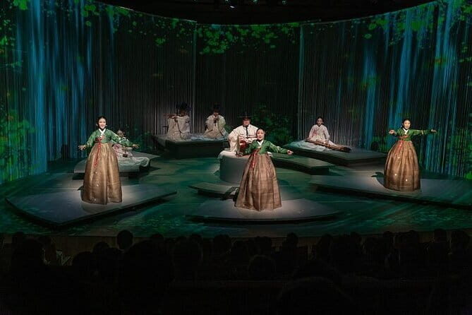 Gugak Korean Traditional Music and Dance Performance in Seoul - Who will love this?