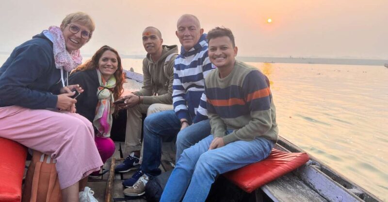 Guide francophone à varanasi - Rakesh - The Sum Up