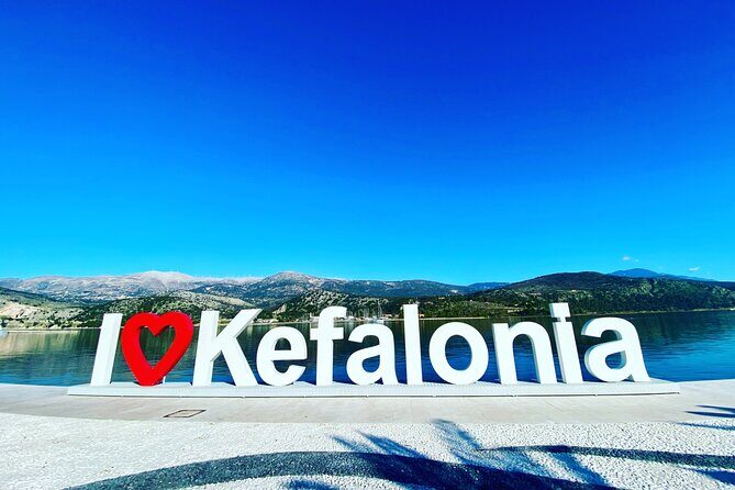 Guide to Greek culture: Dance lessons and walk in Kefalonia . - Discover Greek Culture with Dance Lessons and a Walk in Kefalonia