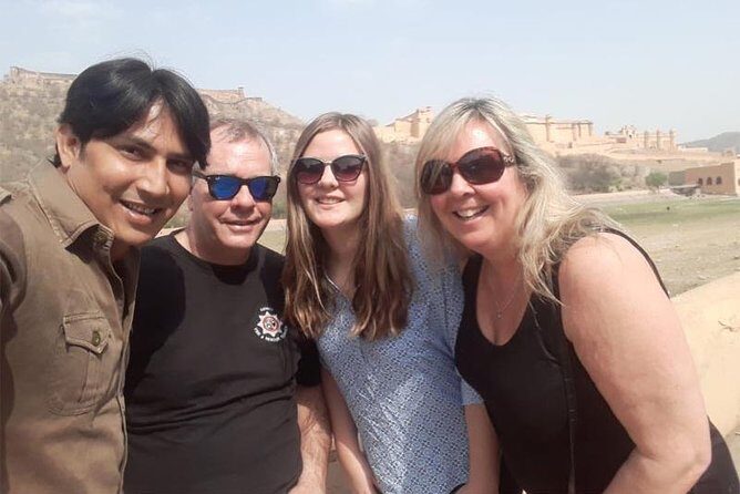 Guided 2-Day Jaipur Tour from Delhi by Car - Exploring the Jaipur Experience – What You Can Expect