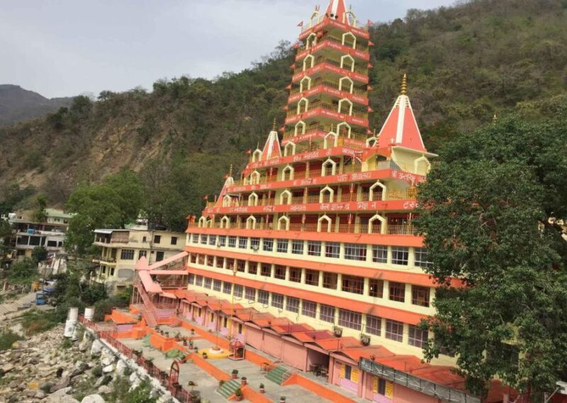Guided Ashram Walk Tour in Rishikesh with a local - Key Points