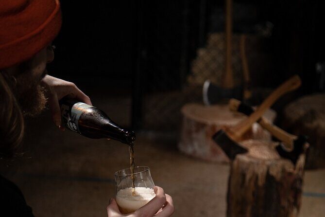 Guided Axe Throwing Experience in Frankfurt Altstadt - Key Points