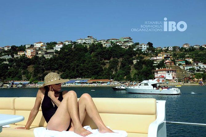 Guided Bosphorus & Black Sea Cruise  4 Stops from Istanbul - The Complete Guide to the Bosphorus & Black Sea Cruise from Istanbul