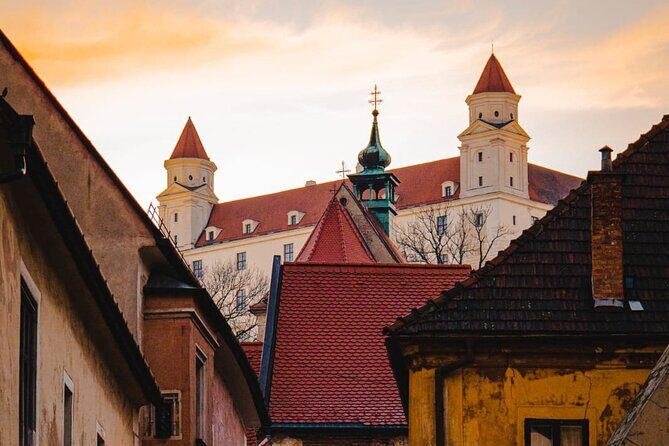 Guided City and Castle Tour from Bratislava - Quick Overview