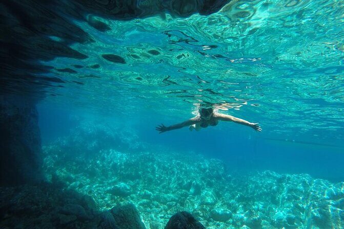 Guided day by boat to the Secrets of the Island of Capri - Exploring the Entire Day: A Deep Dive into the Experience