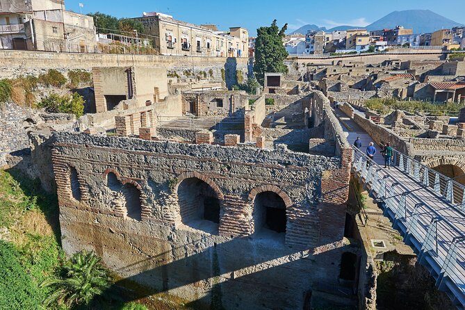 Guided Day Tour of Pompeii and Herculaneum with Light Lunch - FAQ
