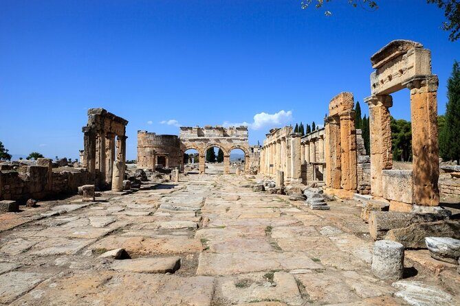 Guided Day Trip from Antalya to Pamukkale With Lunch & Transfer - Exploring Pamukkale: Natural Beauty and Ancient Ruins