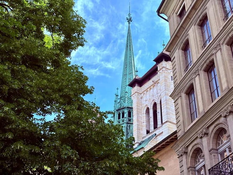 Guided day trip from Geneva with pick-up service - Who Should Consider This Tour?