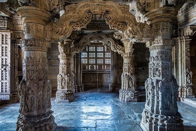 Guided Day Trip to Eklingji & Nagda Temples with Monsoon Palace - FAQs