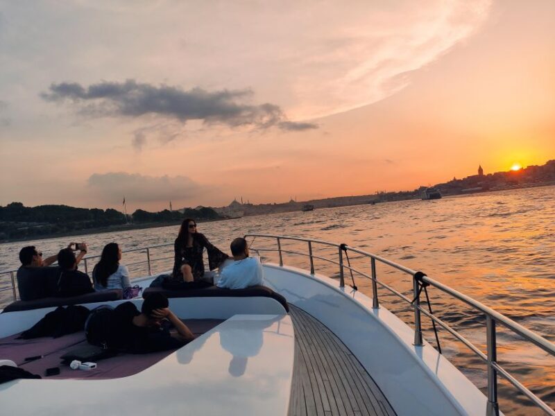 Guided Dolmabahce Palace Tour with Bosphorus Sunset Cruise - FAQs