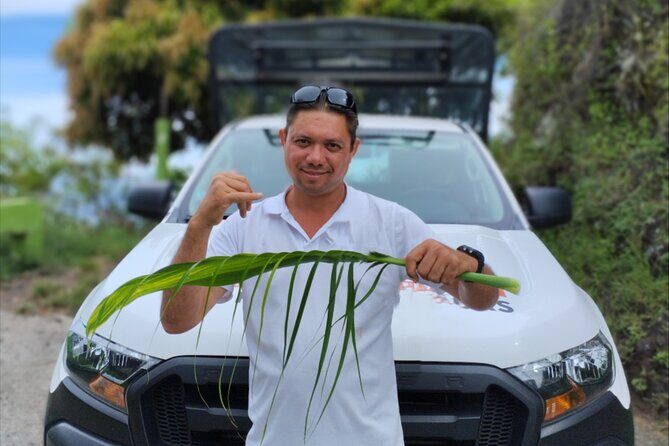 Guided Excursion in 4x4 in Moorea between Land and Sea - Exploring Moorea in a 4x4: The Practicalities