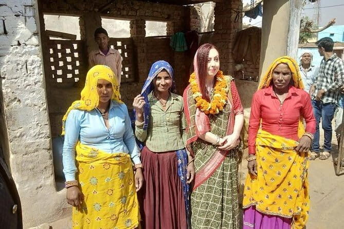 Guided Exotic Hiking, Yoga with Village Tour near Amber Fort - FAQs