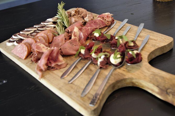 Guided Food Tour Haarlem (min. 2 persons) - Many local tastings - FAQ